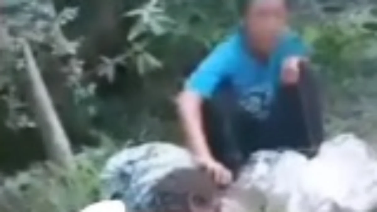 Identitas Mayat Terpotong Korban Mutilasi Garut Tengah Diselidiki Polisi Tangkapan layar video peemuan mayat korban mutilasi Garut. (ist)