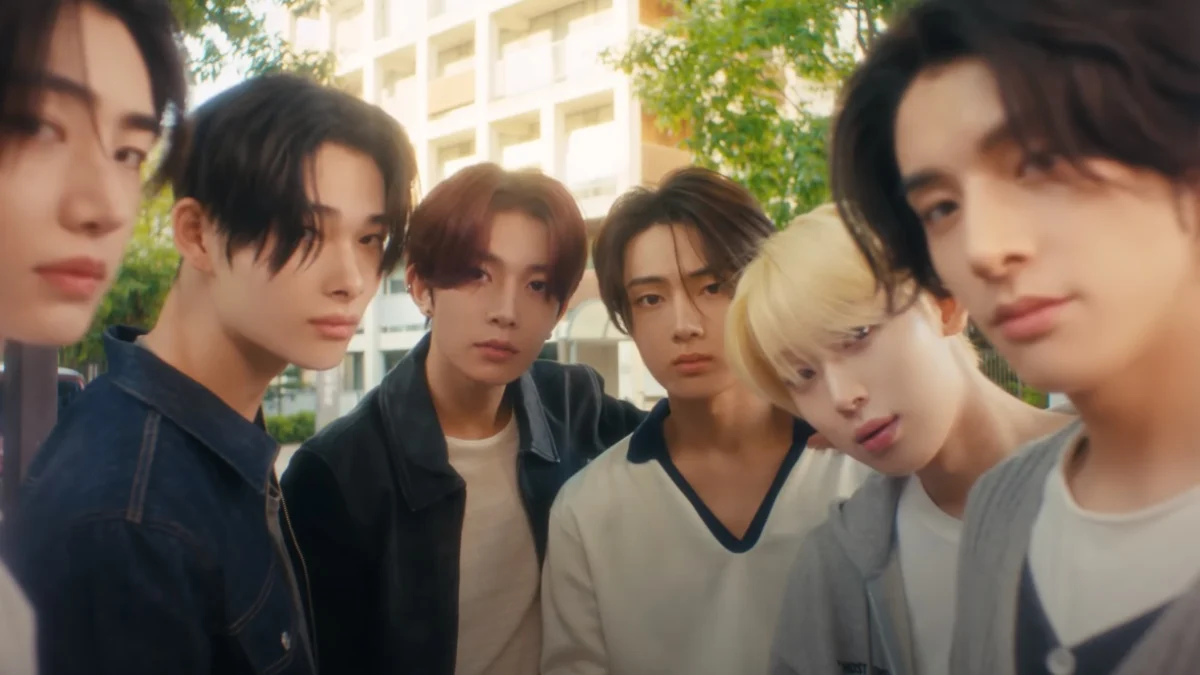 Tangkapan layar MV ENHYPEN 'XO (Only If You Say Yes).