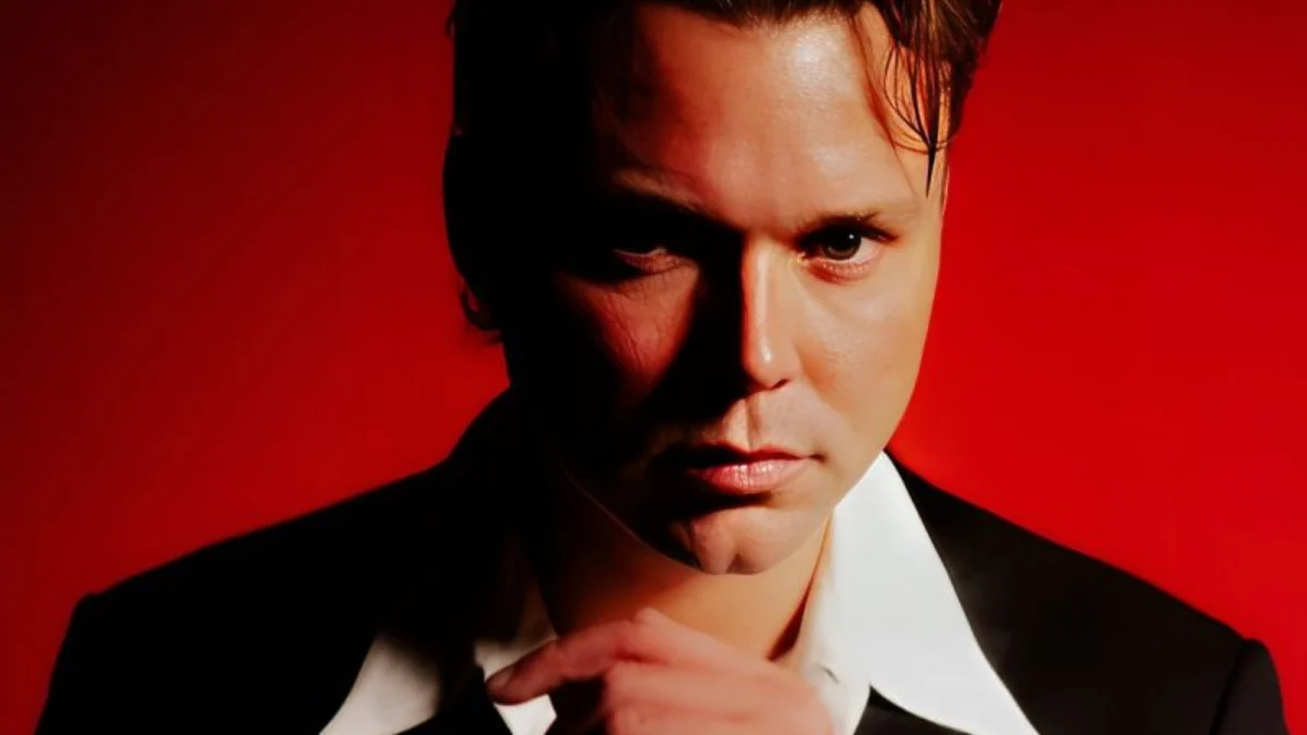 Ashton Irwin 5SOS Rilis Album Solo Terbarunya yang Bertajuk BLOOD ON THE DRUMS" Ashton Irwin 5SOS Rilis Album Solo Terbarunya yang Bertajuk BLOOD ON THE DRUMS"