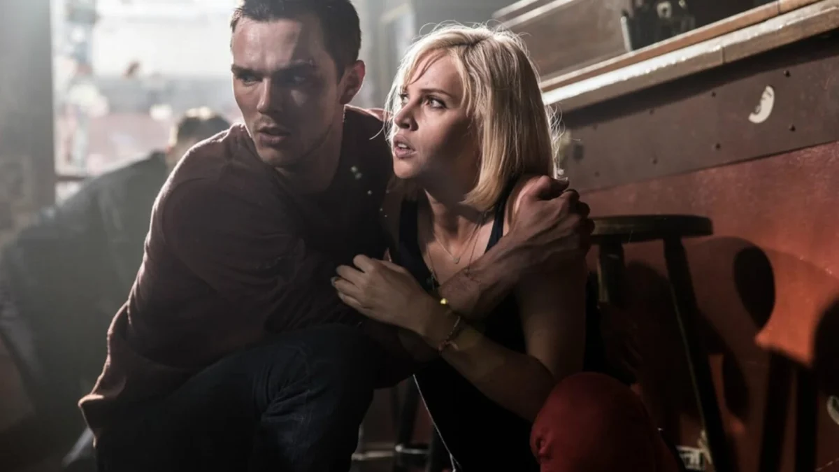 Sinopsis Film Collide, Kisah Nicholas Hoult Kembali ke Dunia Kriminal