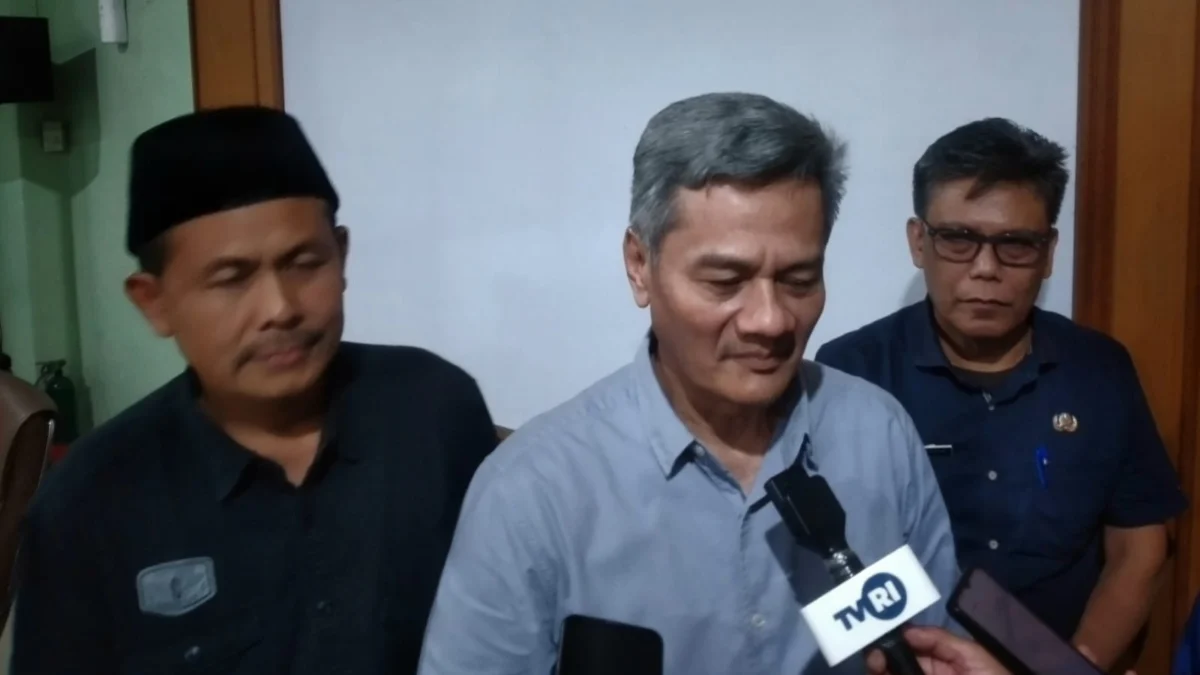 Kontribusi Sektor Koperasi Terhadap PDRB Jabar Masih Minim Kepala Dinas Koperasi dan Usaha Kecil (Diskuk) Jabar Rachmat Taufik Garsadi menyampaikan kinerja koperasi terhadap PDRB Jabar.