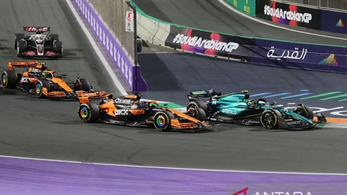 Produser Jerry Bruckheimer Ungkap Alasannya Membuat Film "F1" Produser Jerry Bruckheimer Ungkap Alasannya Membuat Film "F1"