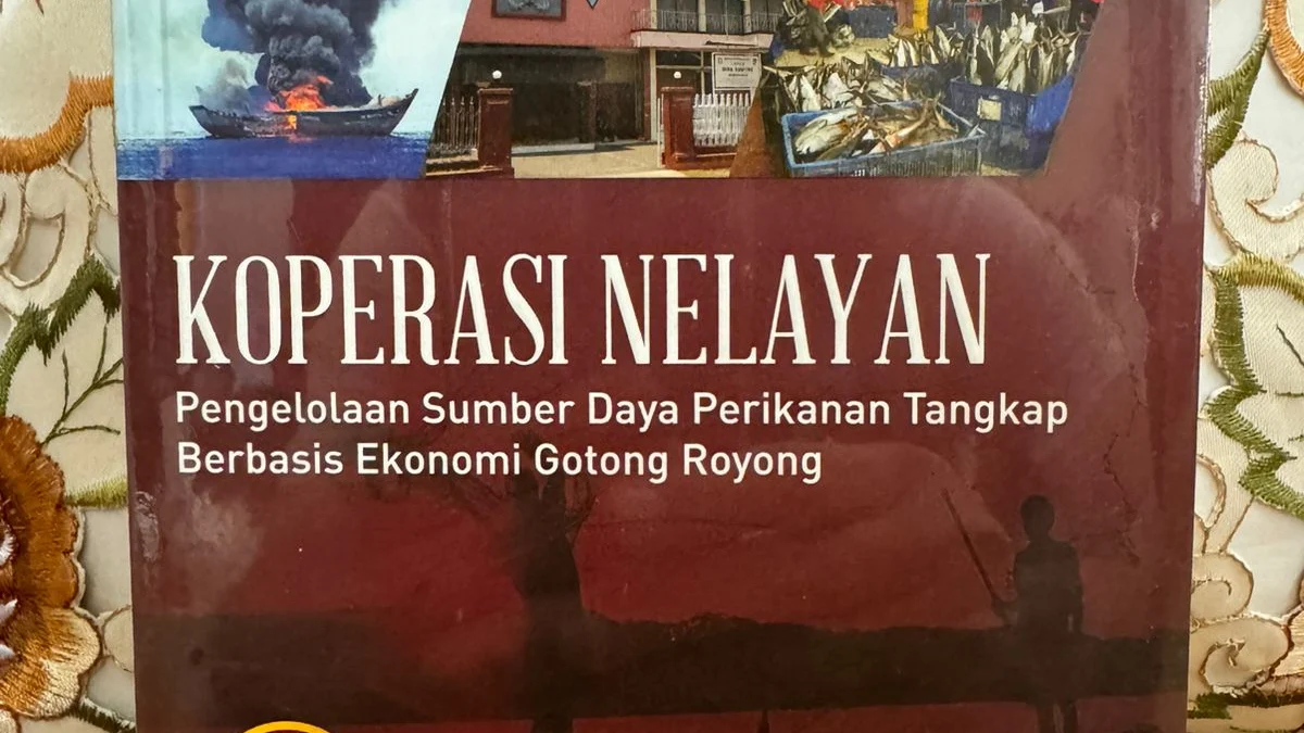 Ono Surono Terima Anugerah Lifetime Achievment Award Dari Dekopin dan Kemenkop UKM