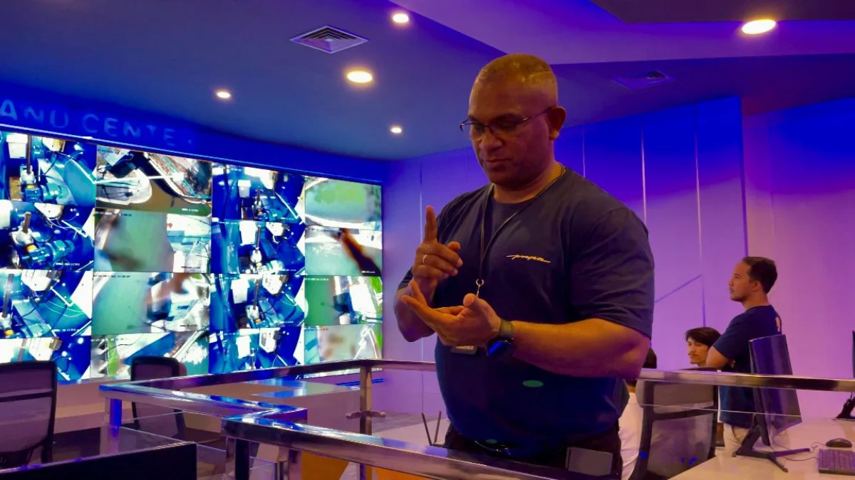 Kepala BBWS Citanduy, Dr. Ir. Elroy Koyari berada di ruang Citanduy Command Center. Pihaknya tengah menyiapkan dua alat canggih untuk mengenor lima titik sumur bor di Kota Banjar. (Cecep Herdi/Jabar Ekspres)