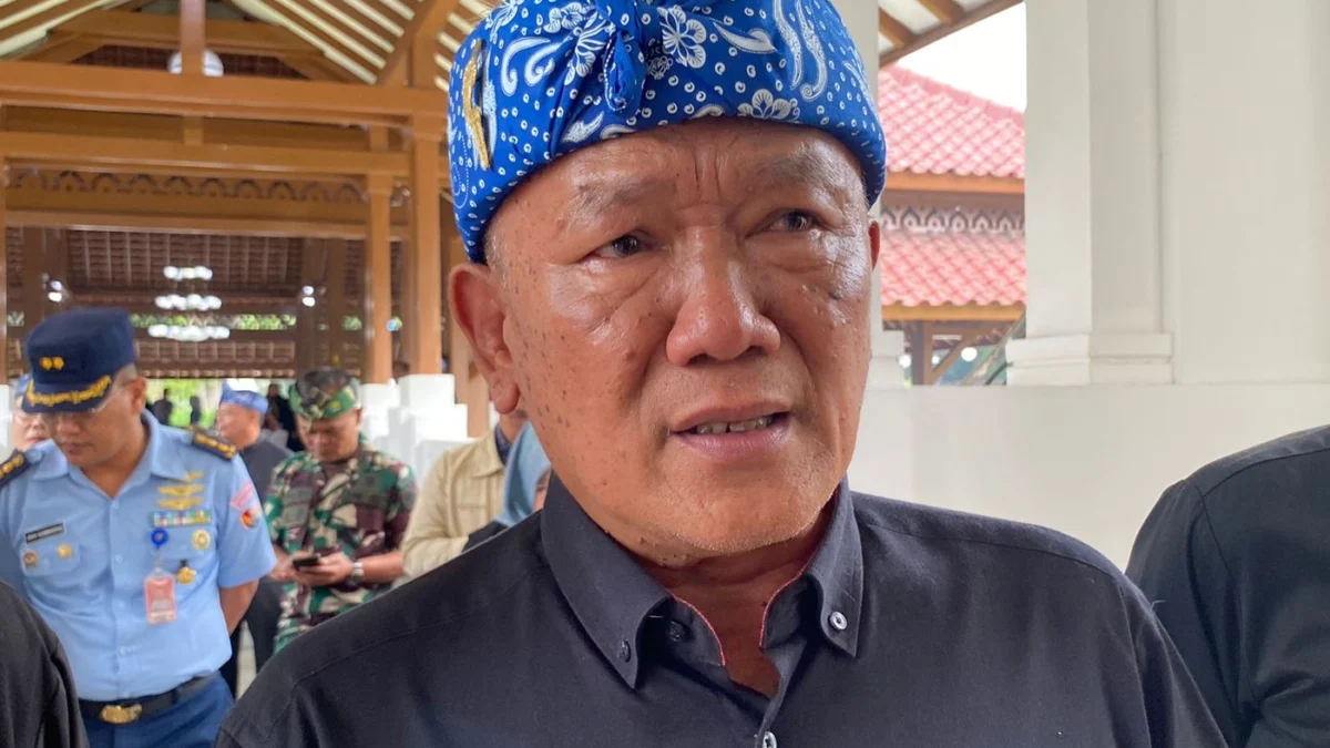 Setelah dilakukan penggeledahan oleh Kejari terkait dugaan pengkondisian tender ( ULP PJ Wali Kota Bandung Bambang Tirtoyuliono buka suara.
