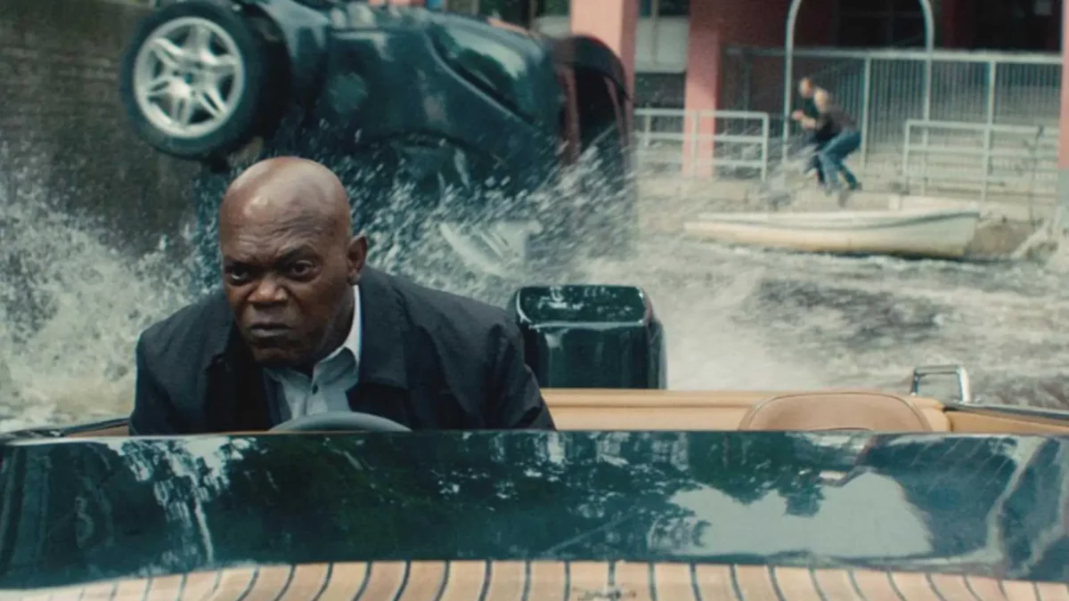 Sinopsis Film The Hitmans Bodyguard, Aksi Pengawal Melindungi Kliennya