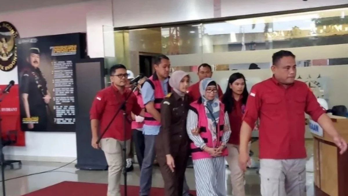 Kejagung Sita Aset 6 Tersangka Korupsi 109 Ton Emas Kejagung Sita Aset 6 Tersangka Korupsi 109 Ton Emas. Foto/ANTARA