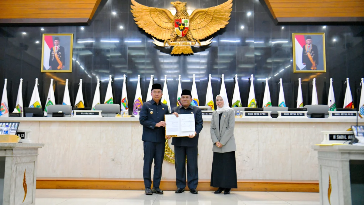 Raperda Kepariwisataan Disahkan Jadi Perda, Bey: Pariwisata Jadi Penggerak Perekonomian Daerah