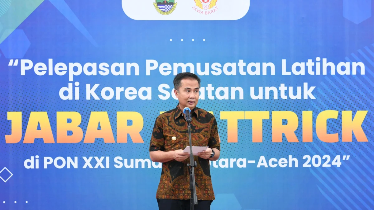 Lepas Atlet Jabar Berlatih di Korea Selatan, Bey: Ikhtiar Wujudkan Jabar Hattrick PON Lepas Atlet Jabar Berlatih di Korea Selatan, Bey: Ikhtiar Wujudkan Jabar Hattrick PON