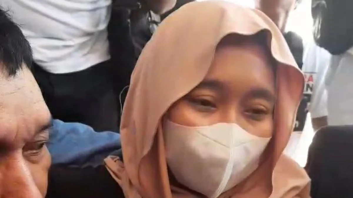 Lusiana, adik Pegi Setiawan tanggapi putusan kebebasan kakaknya. (Jabar Ekspres)