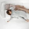 Sering Mimpi Jatuh dari Tempat Tidur? Ketahui Arti beserta Mitos dan Faktanya (ilustrasi: Freepik)