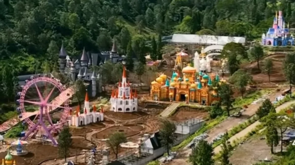 Pembangunan Proyek Bianglala di Kawasan Puncak Bogor. (Ist)