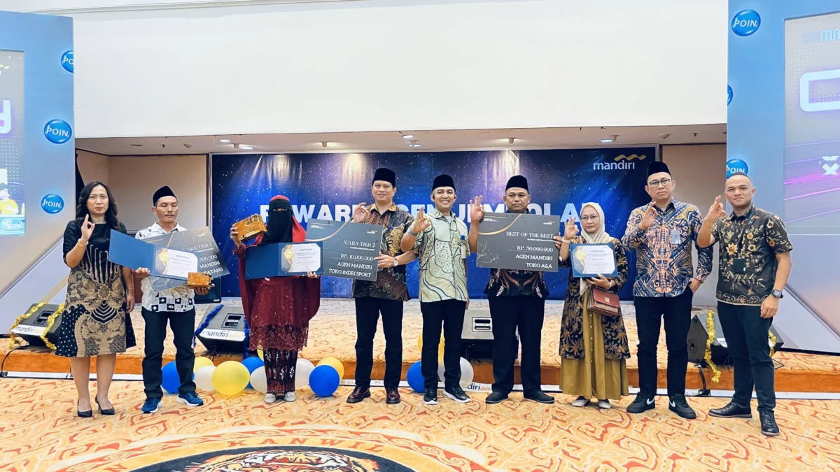 Bank Mandiri Berikan Penghargaan untuk Mandiri Agen Terbaik di Jawa Barat