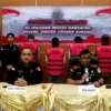 Kepala Kejaksaan Negeri Bantaeng merilis penetapan tersangka Pimpinan DPRD Bantaeng atas kasus dugaan korupsi. (Foto/ANTARA)
