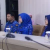 Tiga orang PPPK di lingkungan Pemkot Bogor ini menerima SK pengangkatan. (Yudha Prananda / Jabar Ekspres)