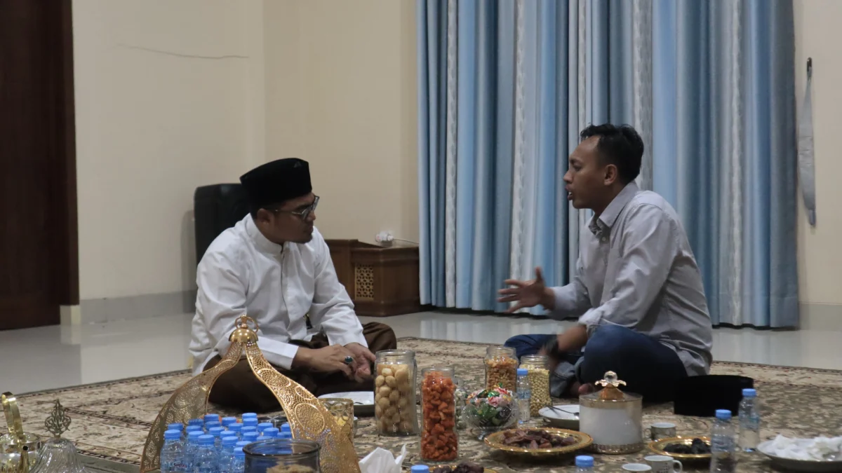 Doakan Jadi Bupati Bandung Barat, Ketua NU Beri Amanat Kang Tebe Agar Bisa Sejahterakan Guru Ngaji Doakan Jadi Bupati Bandung Barat,