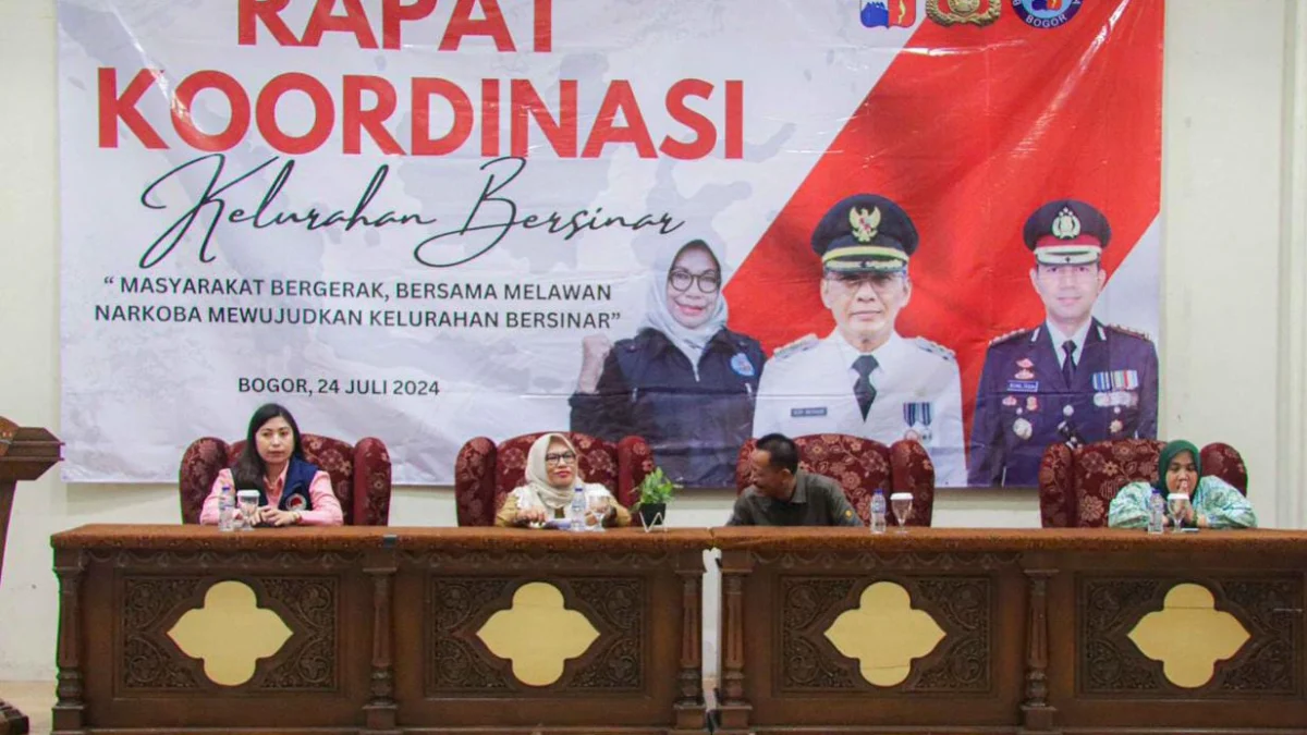 Jajaran Pemkot Bogor saat menggelar Rakor Kelurahan Bersih Narkoba, Selasa (23/7). (Yudha Prananda / Jabar Ekspres)
