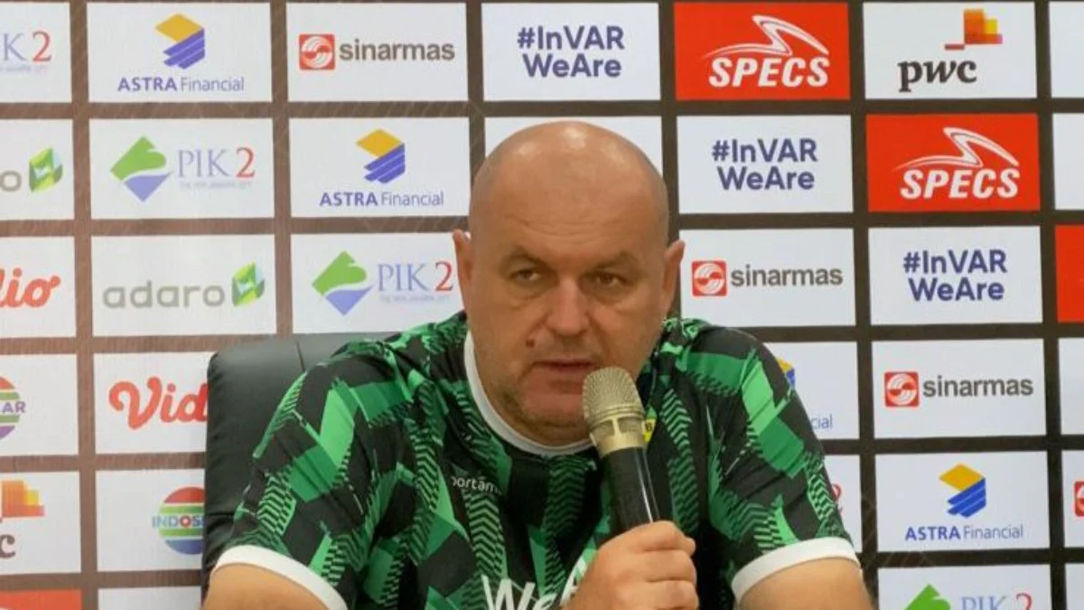 Pelatih Persib Bandung, Bojan Hodak (Sadam Husen / JE)