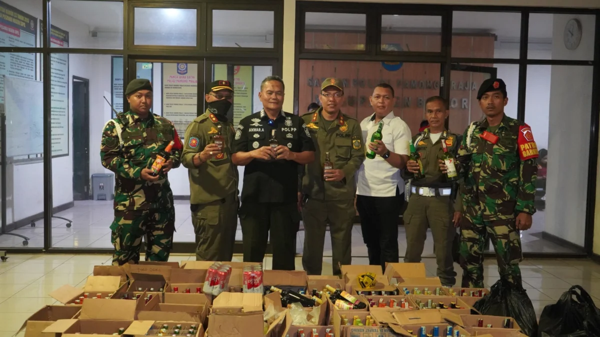 Ratusan Botol Miras Disita Satpol PP Kabupaten Bogor, Dua Kecamatan Jadi Lumbung Miras? Ratusan miras disita Satpol PP Kabupaten Bogor