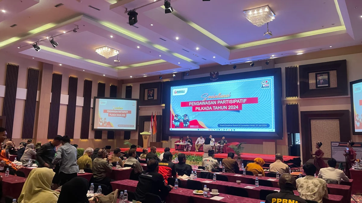 Bawaslu Kabupaten Bandung menggelar sosialiasi pengawasan partisipatif jelang Pilkada 2024. Foto Agi Jabar Ekspres