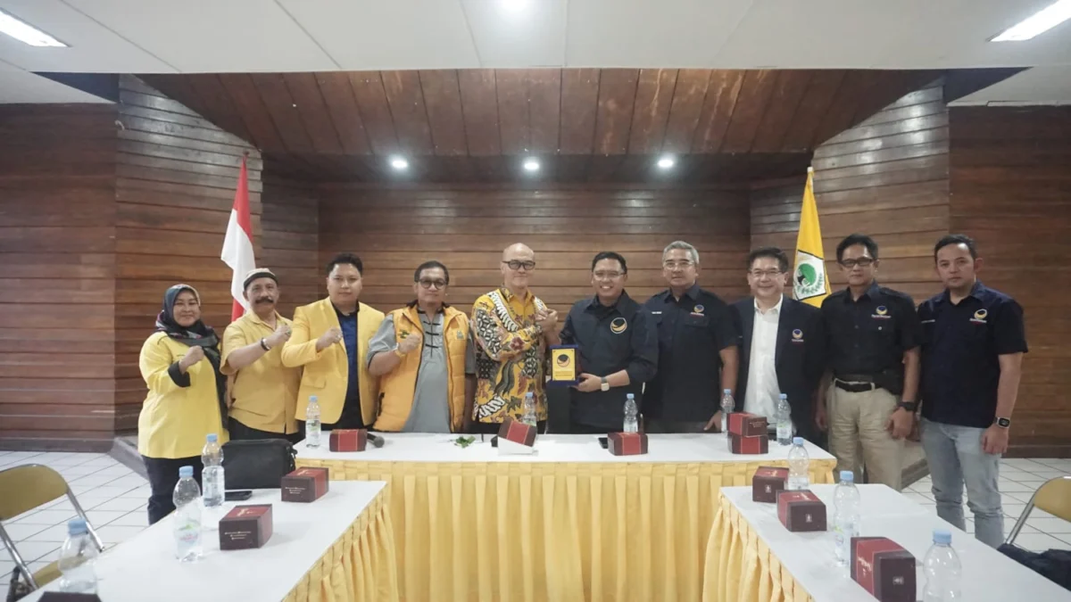 “DNA” Politik Sama, Nasdem dan Golkar Punya Peluang Bangun Koalisi pada Pilkada Bandung Nasdem dan Golkar Punya Peluang Bangun Koalisi pada Pilkada Bandung / Istimewa