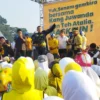 Juwanda Sapa Masyarakat Bandung dengan Kostum Batman