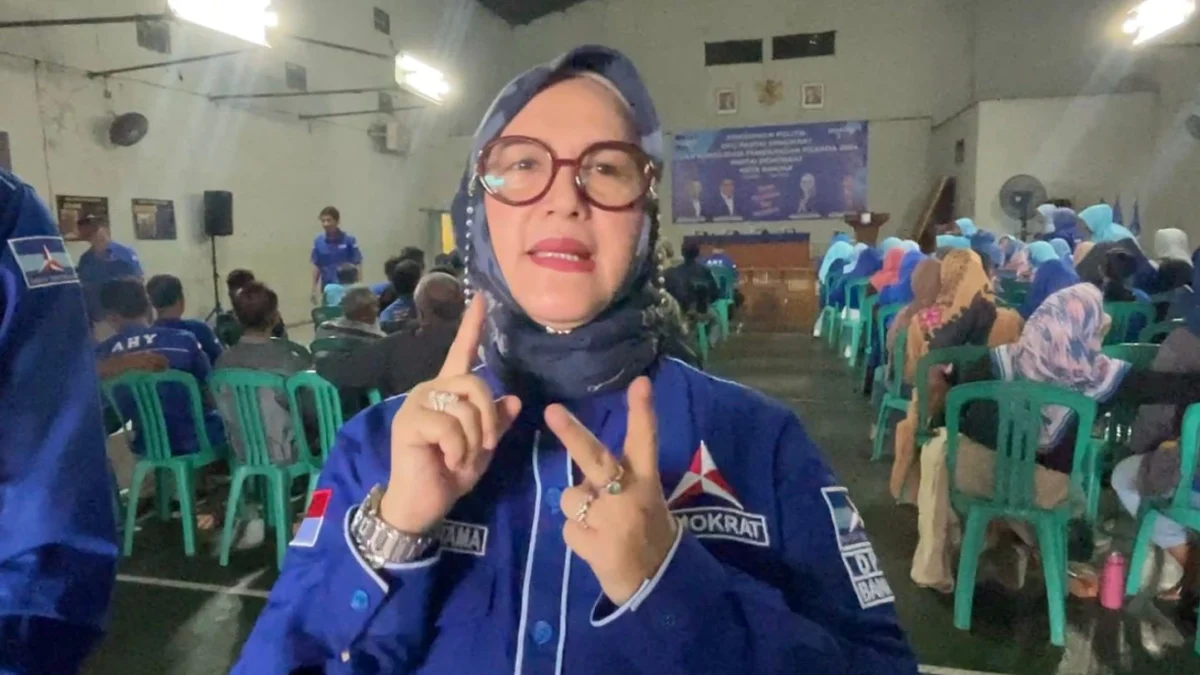 Ketua DPC Partai Demokrat Kota Banjar Hj Irma D Bastaman didorong untuk maju di Pilkada Banjar sebagai keterwakilan perempuan. (Cecep Herdi/Jabar Ekspres)