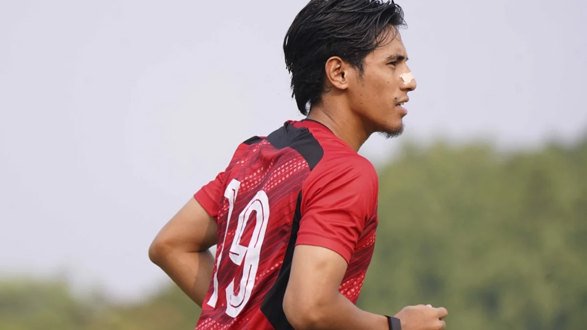Hanif Sjahbandi putuskan bertahan di Persija/Foto: Dok Persija/