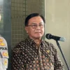 Kepala harian Kompolnas, Benny Mamoto saat konferensi pers di Mapolda Jabar, Senin (8/7). (Sadam Husen / JE)