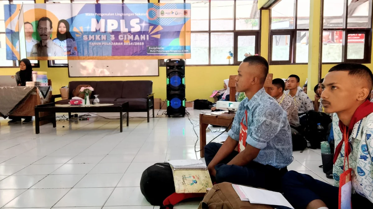 Doc. Masa Pengenalan Lingkungan Sekolah (MPLS) SMKN 3 Cimahi Komitmen Anti-Perundungan (Foto:Mong/Jabar Ekspress)