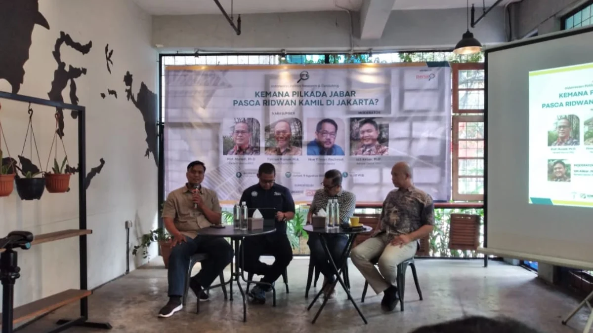 Peneliti IPRC: Ridwan Kamil ke Jakarta, Pilgub Jabar Berpotensi Satu Pasangan Peneliti IPRC: Ridwan Kamil ke Jakarta, Pilgub Jabar Berpotensi Satu Pasangan