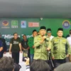 Baju Hansip Melekat pada Paslon Farhan-Erwin saat Deklarasi, Begini Maknanya!