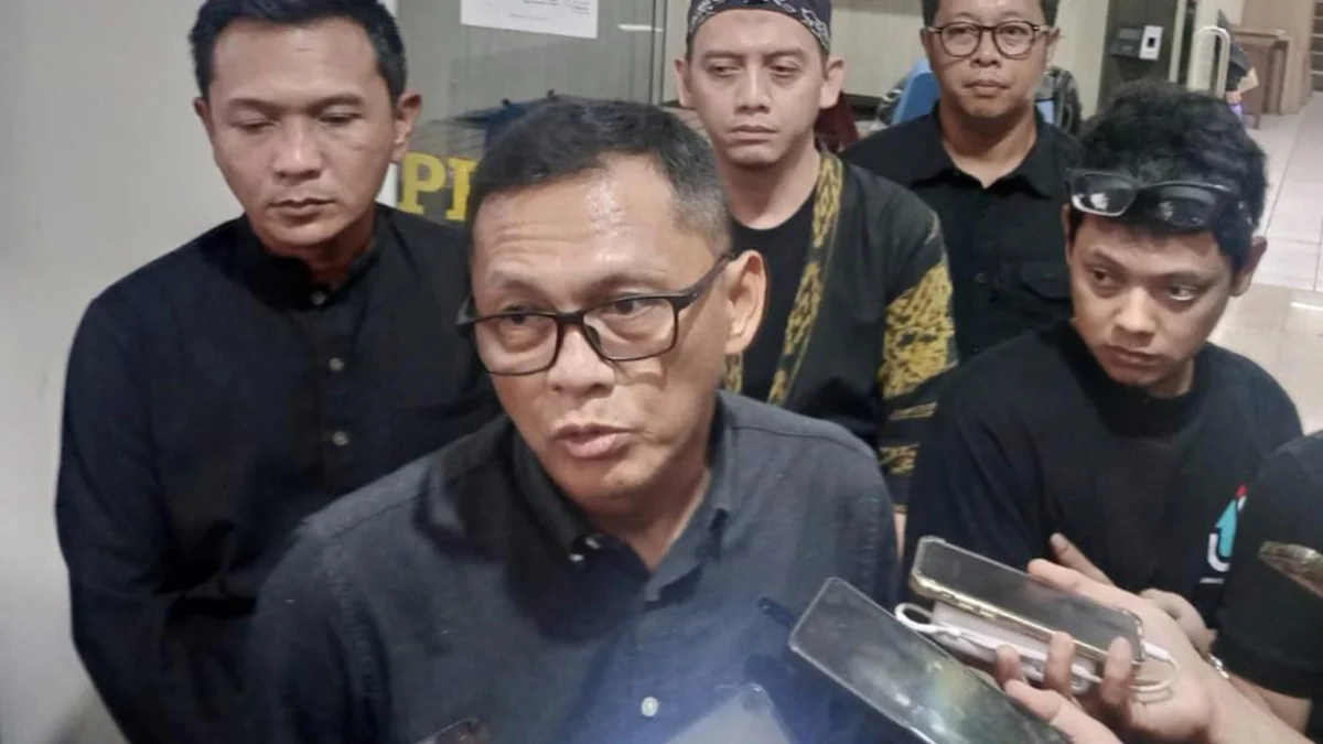 Tunjuk Atep Budiman Gantikan Rena Da Frina Pimpin PUPR Kota Bogor, Ini Pesan Hery Antasari! Pj Wali Kota Bogor, Hery Antasari saat melakukan kunjungan ke kantor Dinas PUPR Kota Bogor, Kamis (1/8) sore. (Yudha Prananda / Jabar Ekspres)