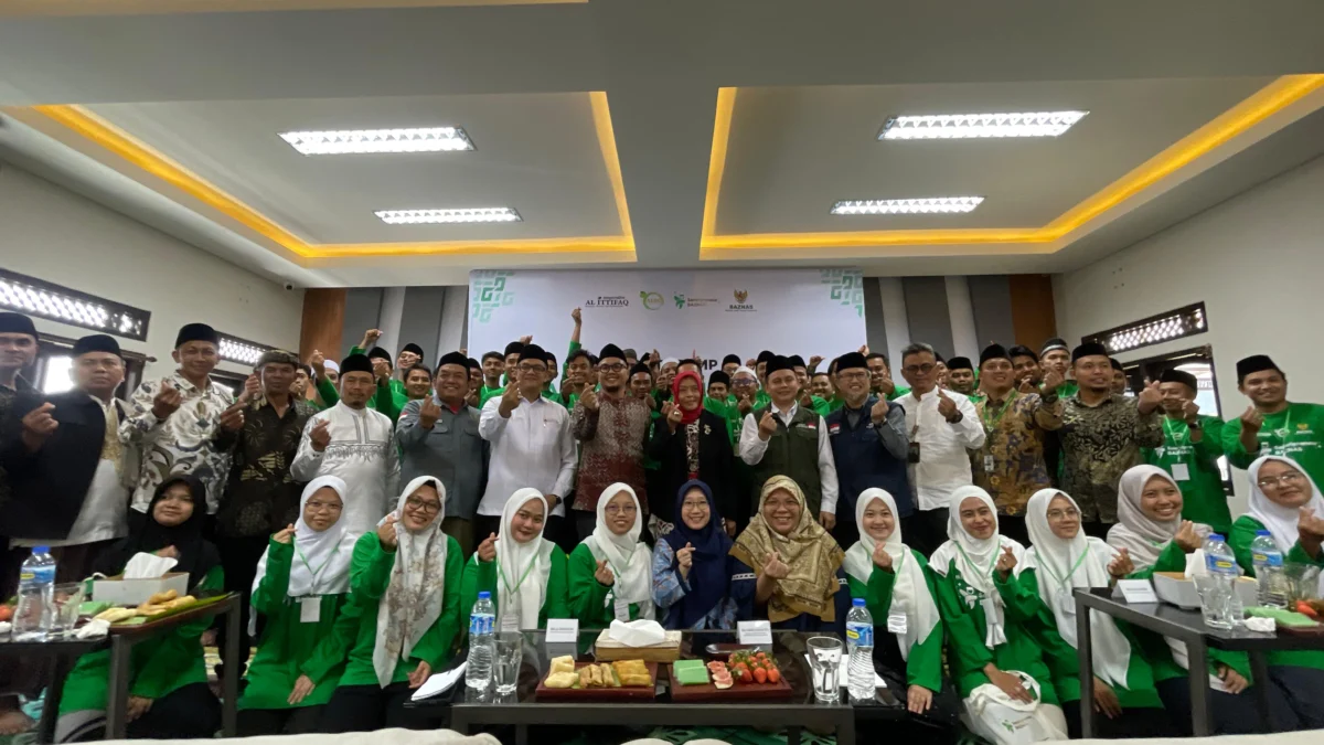Berdayakan Santri, BAZNAS RI Gelar Pelatihan Bootcamp Santripreneur Sektor Agribisnis kerjasama dengan Ponpes Al-Ittifaq, Desa Alamendah, Kecamatan Rancabali, Kabupaten Bandung, Selasa (6/8/2024). Foto Agi Jabar Ekspres
