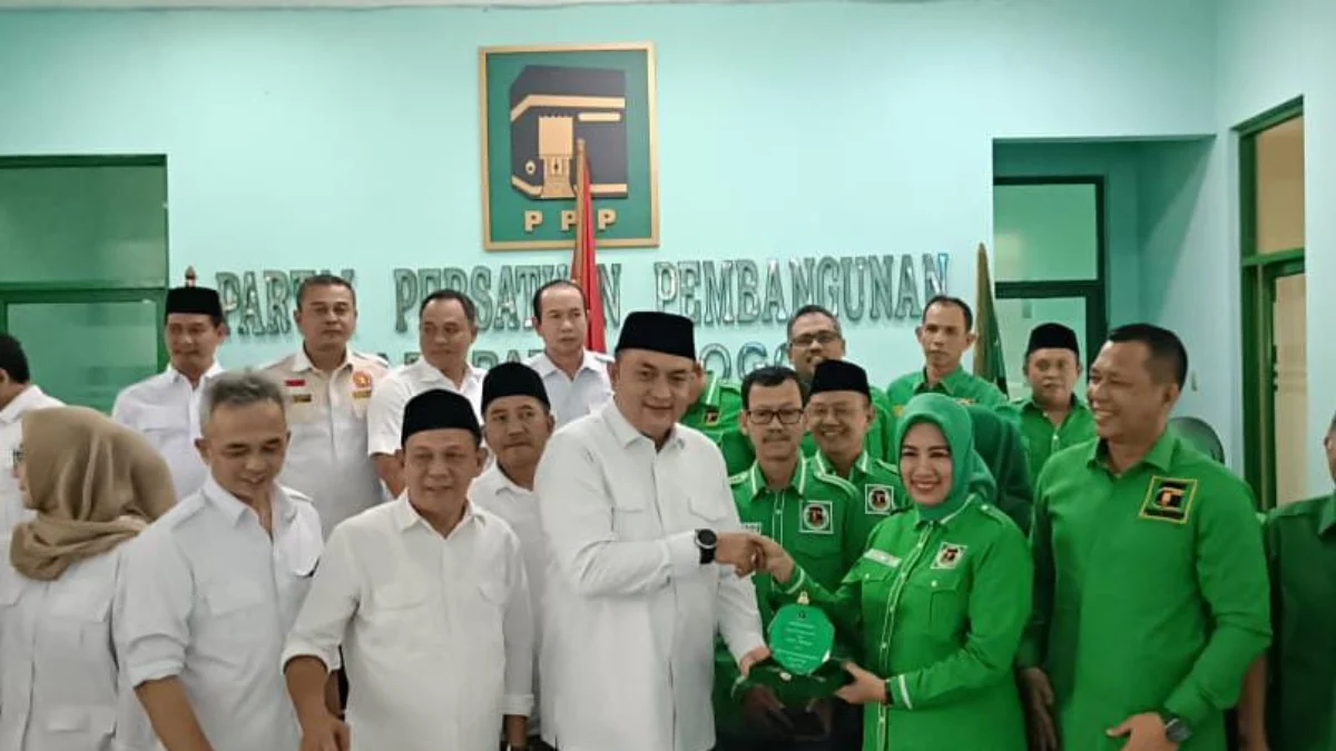 Rudy-Elly Semakin Menonjol di Pilkada Kabupaten Bogor, Diprediksi Lawan Kotak Kosong? Calon Bupati Bogor Rudy Susmanto saat mengunjungi DPC PPP Kabupaten Bogor. (Sandika Fadilah/Jabar Ekspres)