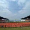 Kondisi Stadion Si Jalak Harupat Kabupaten Bandung. Foto Agi Jabar Ekspres
