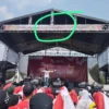 kesalahan tulisan Indonesia jadi Indoensia di kirab merah putih Kabupaten Bogor/