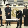 Penandatanganan persetujuan KUA dan PPAS di Paripurna DPRD Jabar, Rabu (14/8)