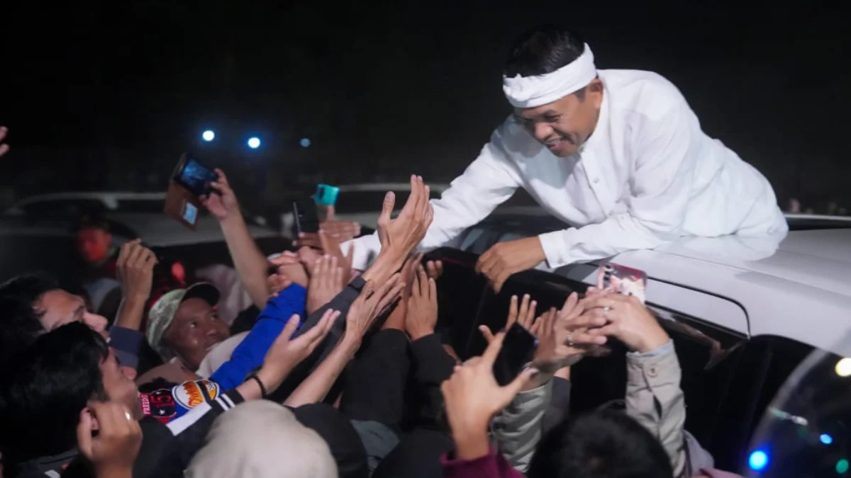 Ditanya Prediksi Lawan Kotak Kosong, KDM: Keadaan Apapun Kita Harus Siap Ditanya Prediksi Lawan Kotak Kosong, KDM: Keadaan Apapun Kita Harus Siap