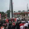 Prosesi doa bersama Lintas Agama di pelataran Tugu Kujang, Kota Bogor, Sabtu (17/8). (Yudha Prananda / Jabar Ekspres)