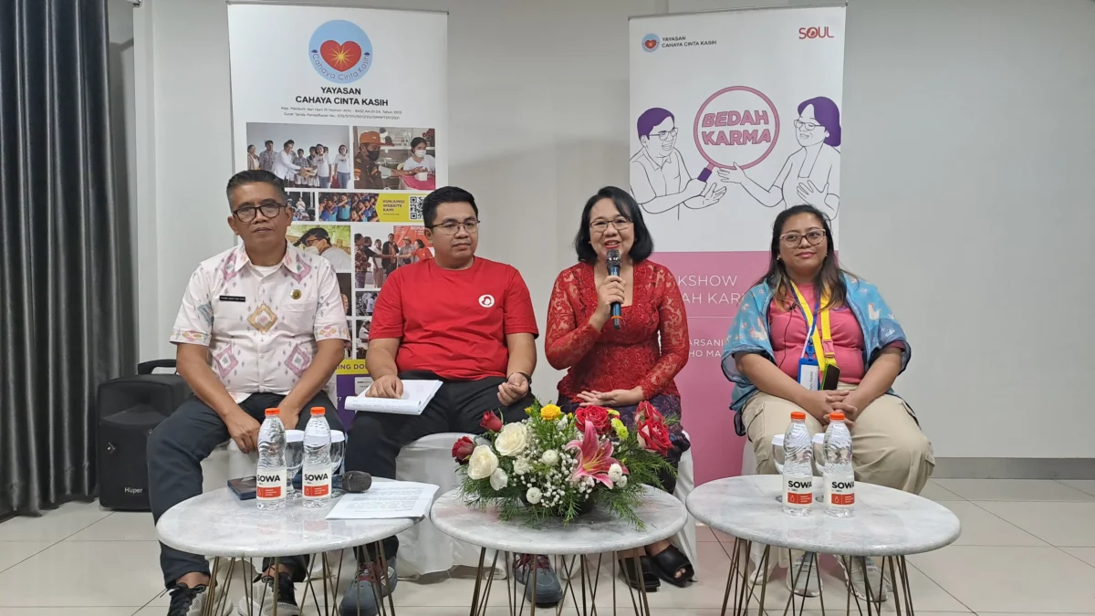 Ungkap Fenomena Hukum Karma, Bunda Arsaningsih Bagikan Kunci untuk Mengenal Diri Lebih Dalam Melalui Meditasi SOUL Reflection Ungkap Fenomena Hukum Karma, Bunda Arsaningsih Bagikan Kunci untuk Mengenal Diri Lebih Dalam Melalui Meditasi SOUL Reflection