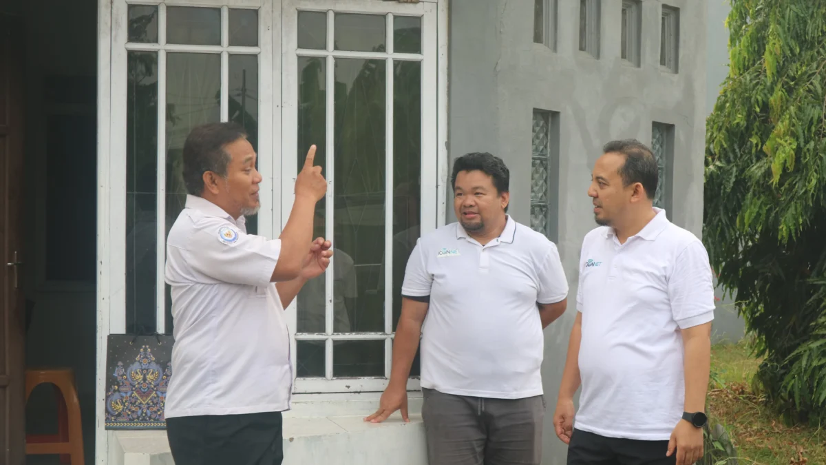Kunjungan kerja di wilayah Cirebon dan secara langsung melakukan pengecekan Cluster Iconnet ke daerah Harjamukti Cirebon.