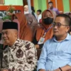 Asep Ismail (tengah), dan politikus dari Partai Amanat Nasional (PAN) KBB, Dona Hernawan (kanan). Dok instagram (h.asepismail)