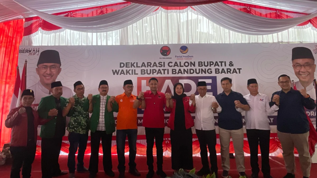Perkuat Barisan Pilbup KBB, Tiga Partai Non Parlemen Gabung Koalisi Hengky-Ade 5 parpol di KBB deklarasikan calon bupati dan wakil bupati Bandung Barat di Kantor DPC PDI Perjuangan, Kecamatan Ngamprah. Kamis (29/8). Dok Jabar Ekspres