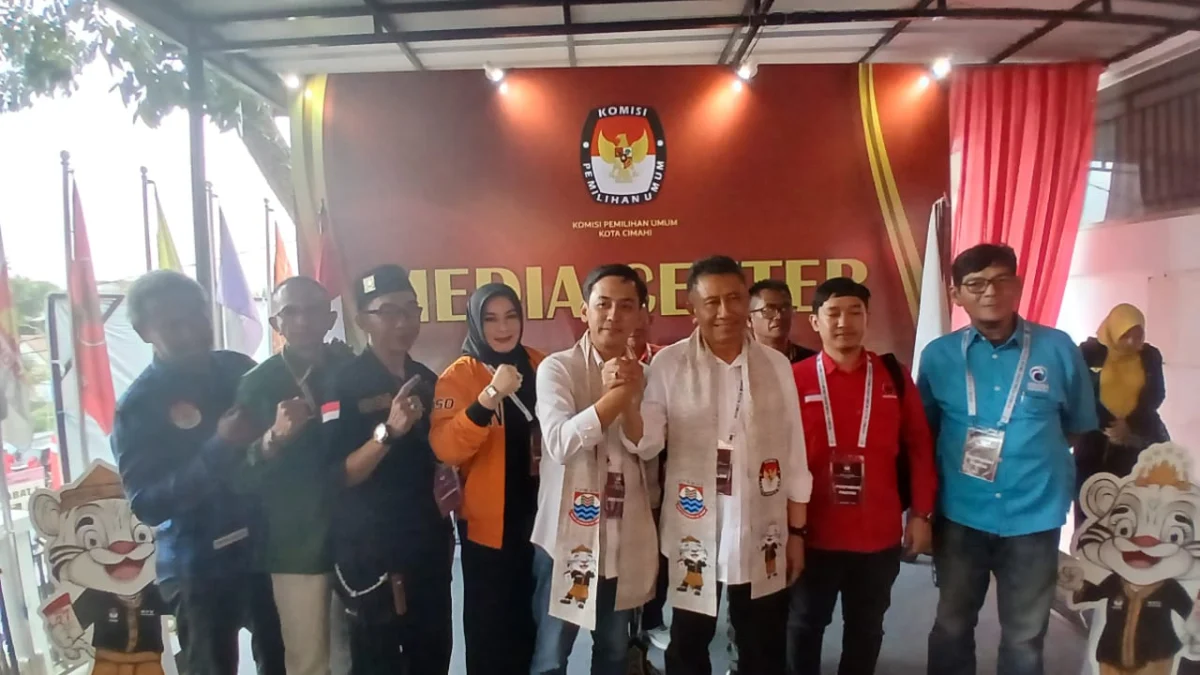 Daftar ke KPU, Bilal-Mulyana Bakal Fokus Akselerasidi Kota Cimahi Doc. Bilal-Mulyana Daftar ke KPU Kota Cimahi (Mong)