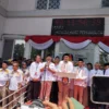 Pasangan Rudy Susmanto dan Jaro Ade saat mendaftar ke Komisi Pemilihan Umum (KPU), Kamis (29/8) pagi.
