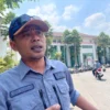 Koordinator Koalisi Lima serikat pekerja Kabupaten Bandung Barat, Dede Rahmat. Rabu (21/8). Dok Jabar Ekspres