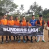 Pemuda Kampung Bunder Gelar Turnamen Sepak Bola antar Warga Pembukaan turnamen Sepak Bola Kampung Bunder. Foto : Sandika Fadilah /Jabarekspres.com