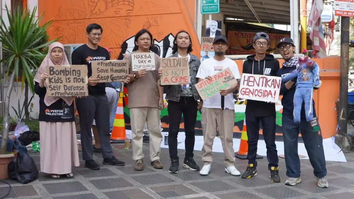 Luncurkan #LoveForPalestine, Rumah Zakat Bareng Street Art Dakwah Suarakan Kemerdekaan Palestina Lewat Mural Luncurkan #LoveForPalestine, Rumah Zakat Bareng Street Art Dakwah Suarakan Kemerdekaan Palestina Lewat Mural