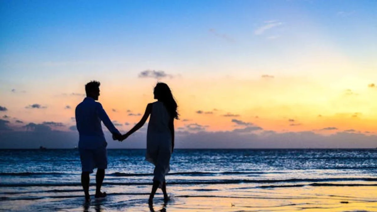 National Girlfriend Day Dirayakan 1 Agustus, Lalu Kapan Boyfriend Day? Ilustrasi Perayaan National Girlfrien Day dan Boyfriend Day/ Pexels/ Asad Photo Maldives